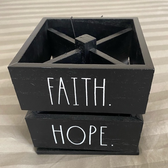 RAE DUNN. | NWT Rotating Pen / Pencil Holder - Picture 1 of 6